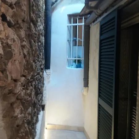 Clara's House Apartment